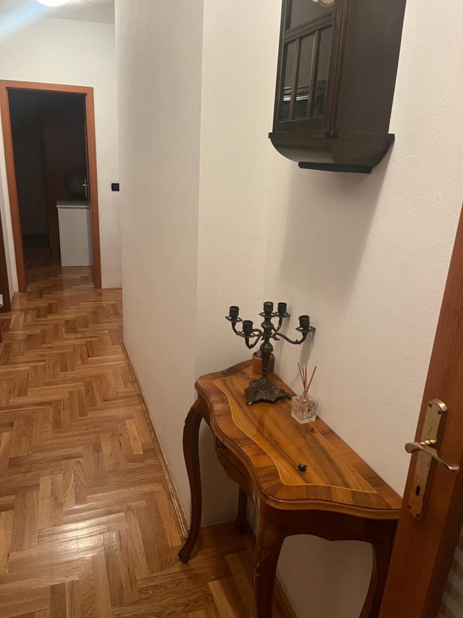 Apartments Smiljanic Tribunj  Bagian luar foto