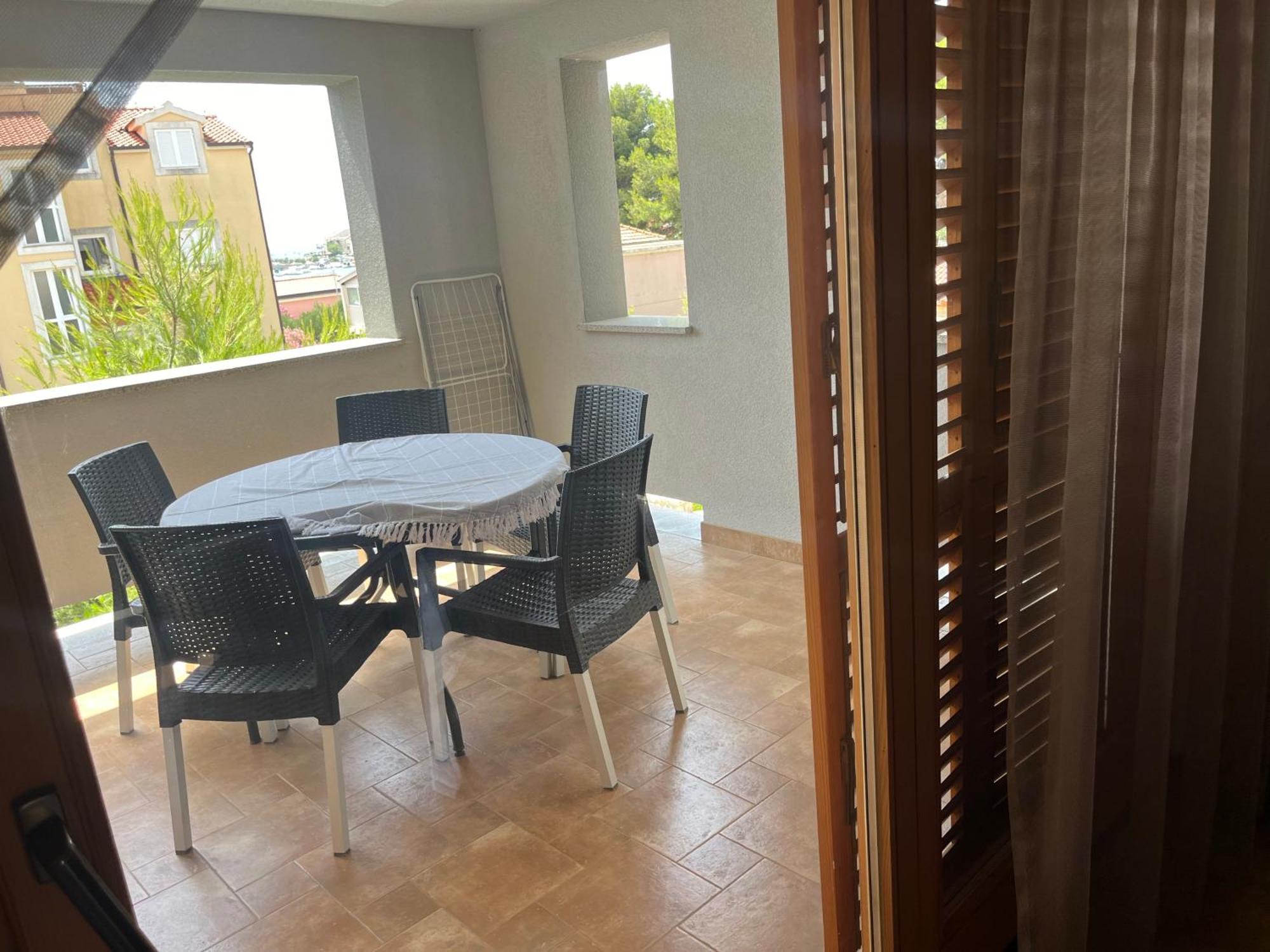 Apartments Smiljanic Tribunj  Bagian luar foto