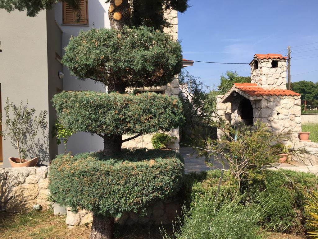 Apartments Smiljanic Tribunj  Bagian luar foto