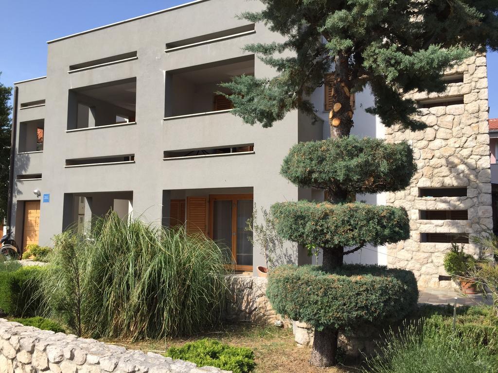 Apartments Smiljanic Tribunj  Bagian luar foto