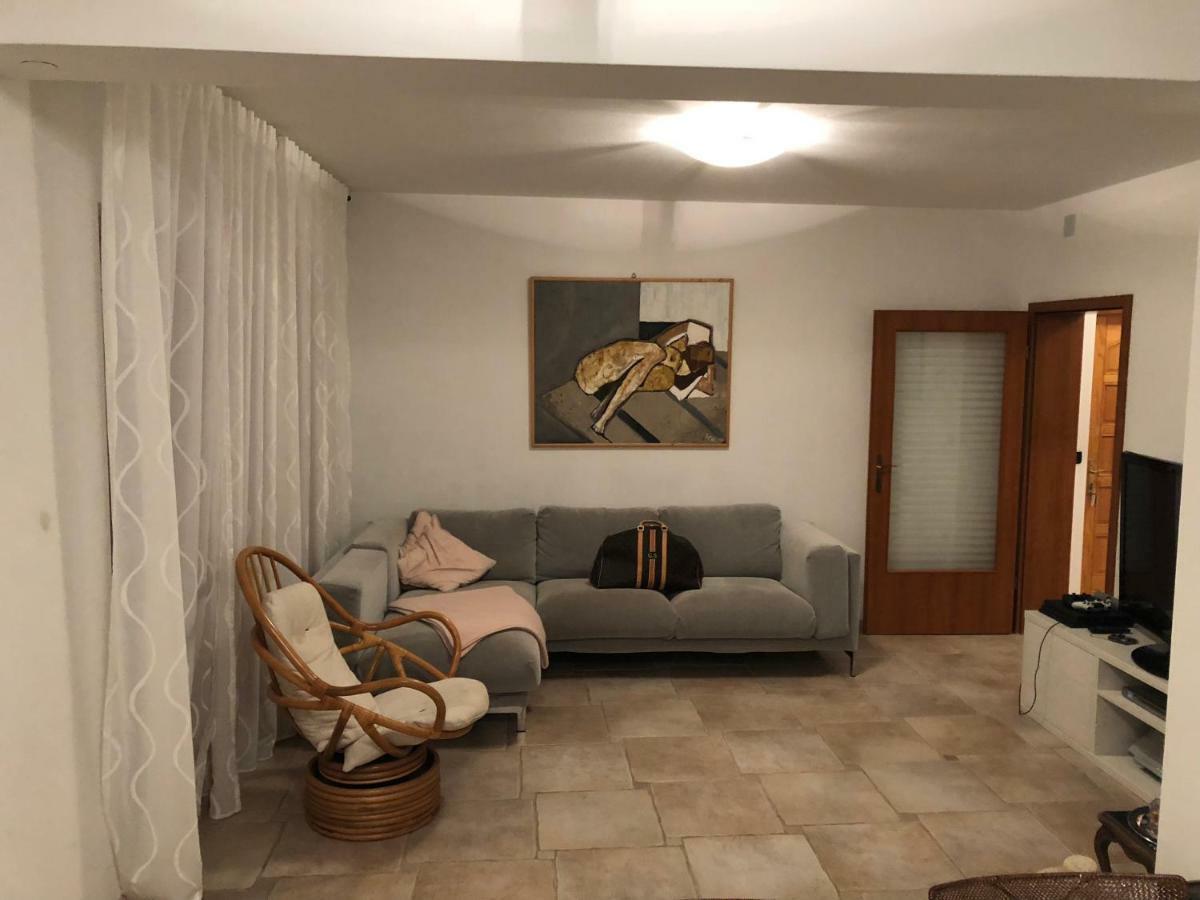 Apartments Smiljanic Tribunj  Bagian luar foto